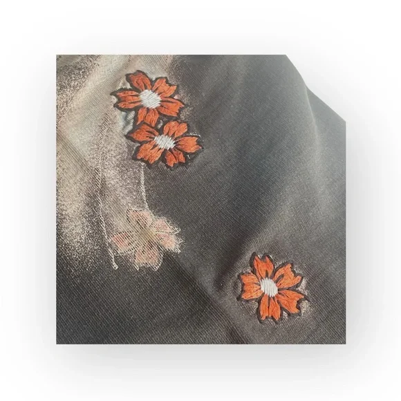 Vintage Y2K: Lucky 𓆝 Asian Koi Floral Embroidered Sweatpants 𓆝 Faded Black 𓆝 M